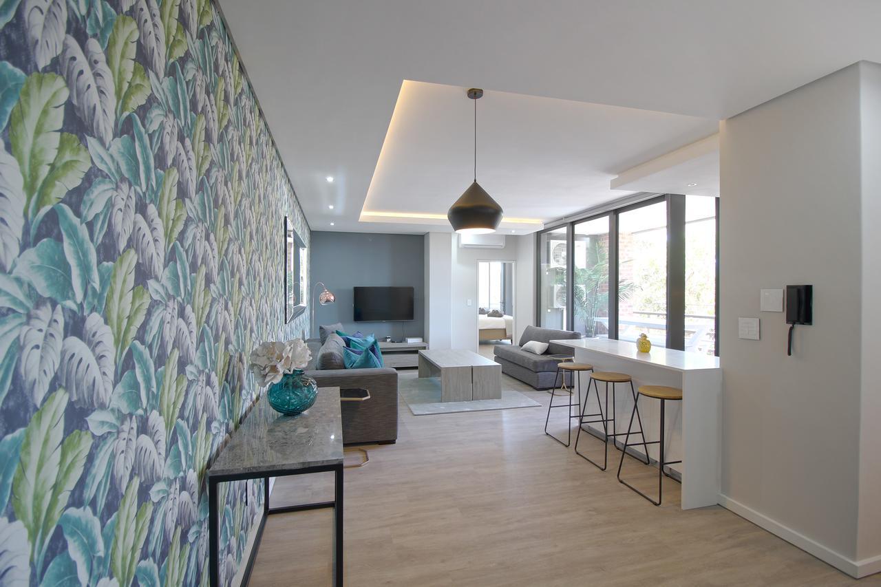 Chelsea Apartment *
