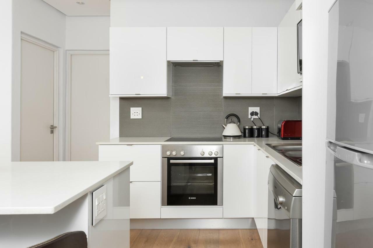 Chelsea Apartment *